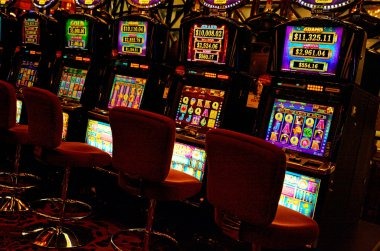 daduwin slot Shio Game interface showing zodiac selections and draw schedule
